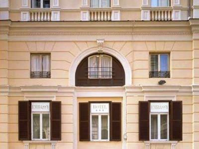 Hotel Embassy 3*